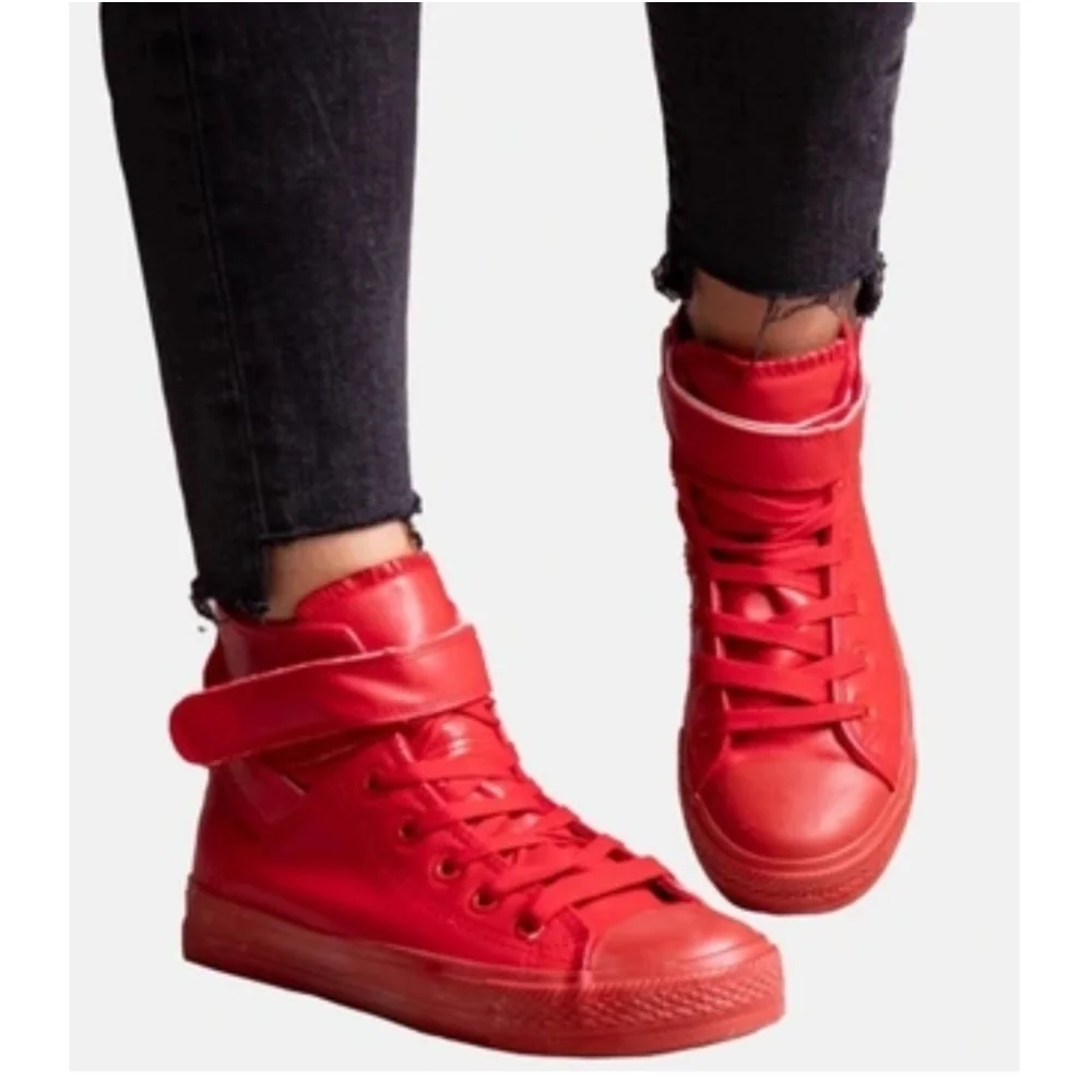 CONVERSE Leather Brea Chuck Taylor All Stars High-Top Sneakers - Picture 16 of 16